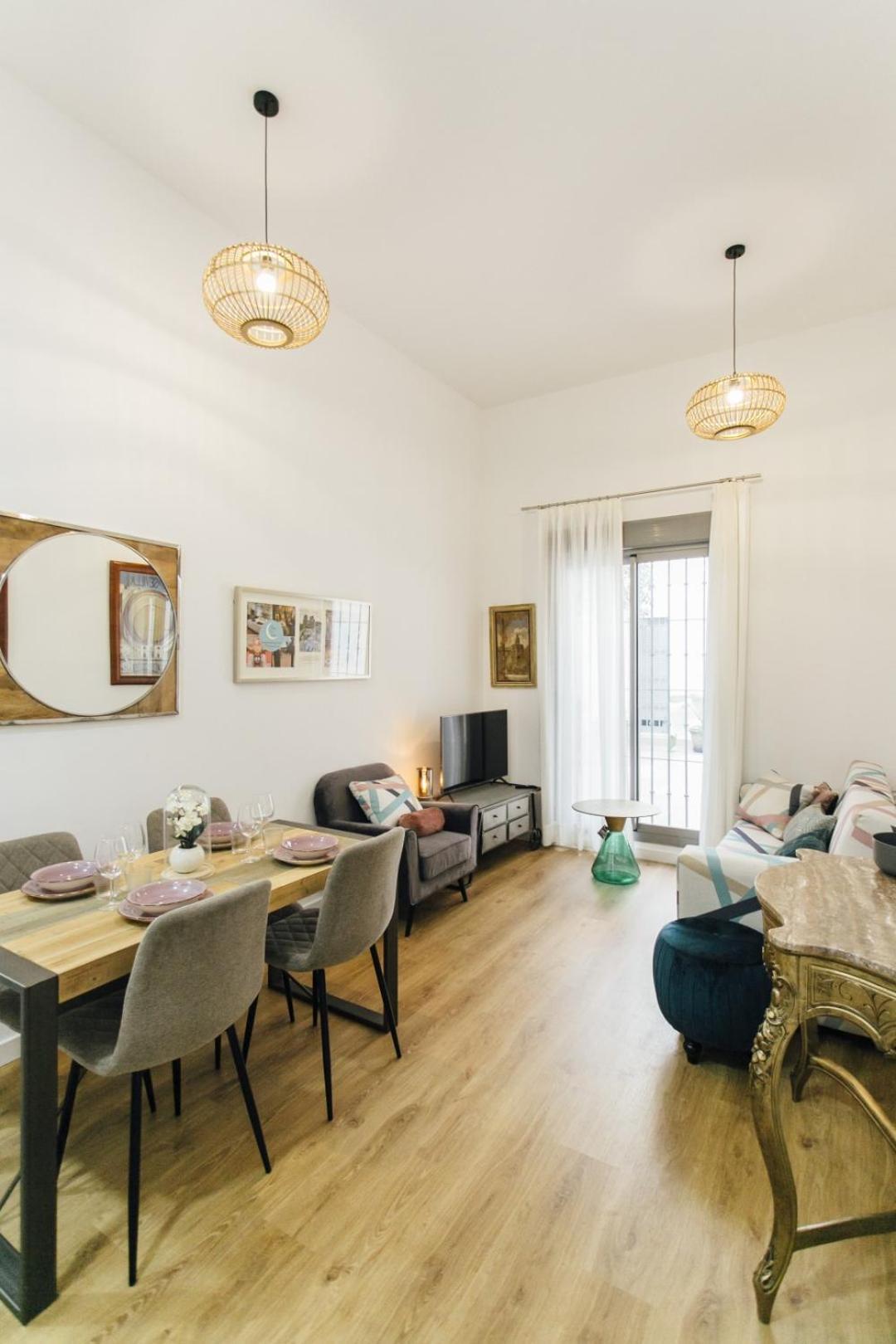 Апартаменти Modern With Seasonal Swimming Pool- 1Bd 1Bth- Goyeneta Севілья Екстер'єр фото